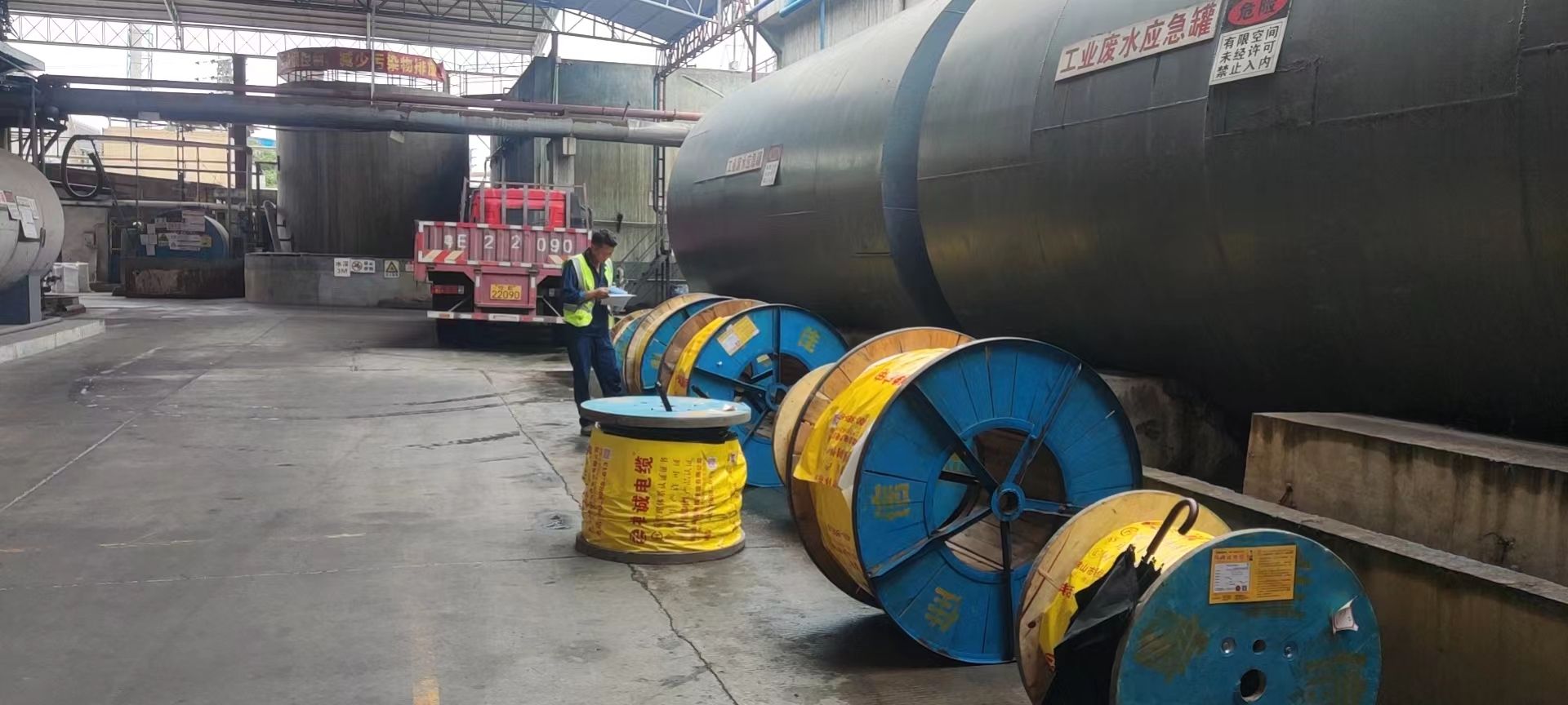 佛山市南海區西樵鎮某紡織廠