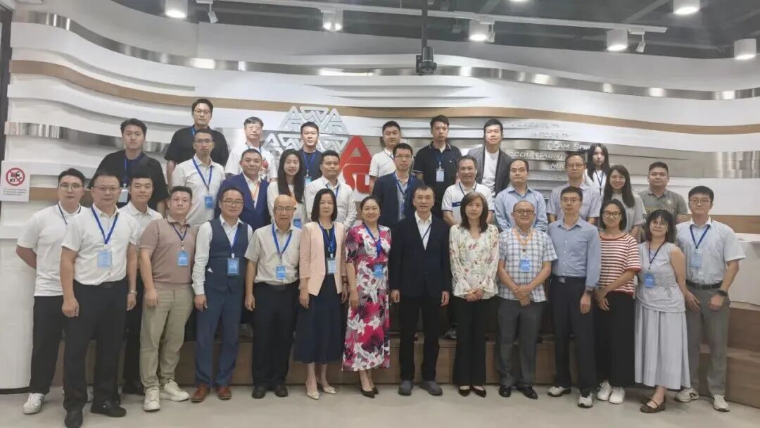 赴港考察 (3) 赴港考察 (3)